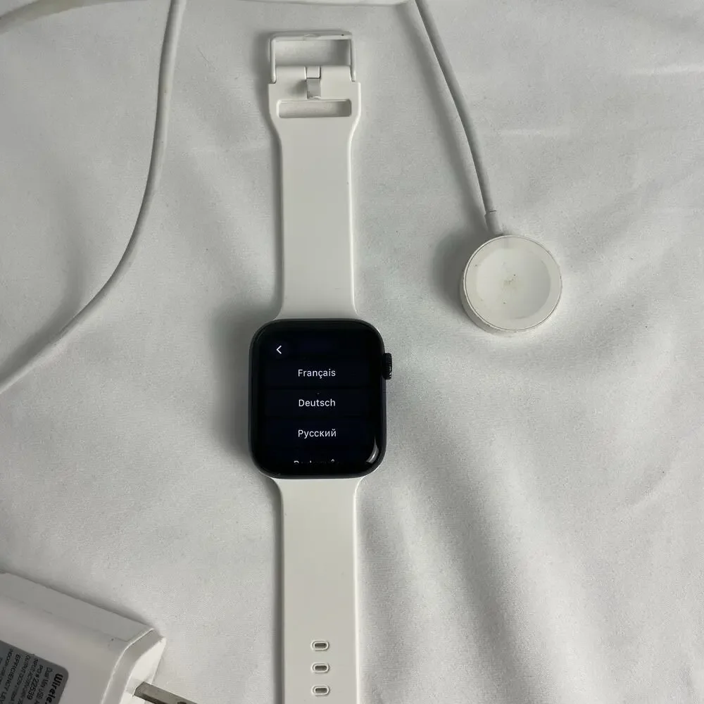 Apple Watch Series 6 GPS Only Aluminum 44mm Blue